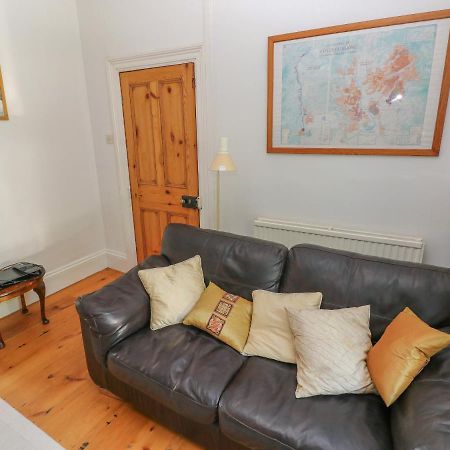 Hawthorn House Villa Pembroke Bagian luar foto