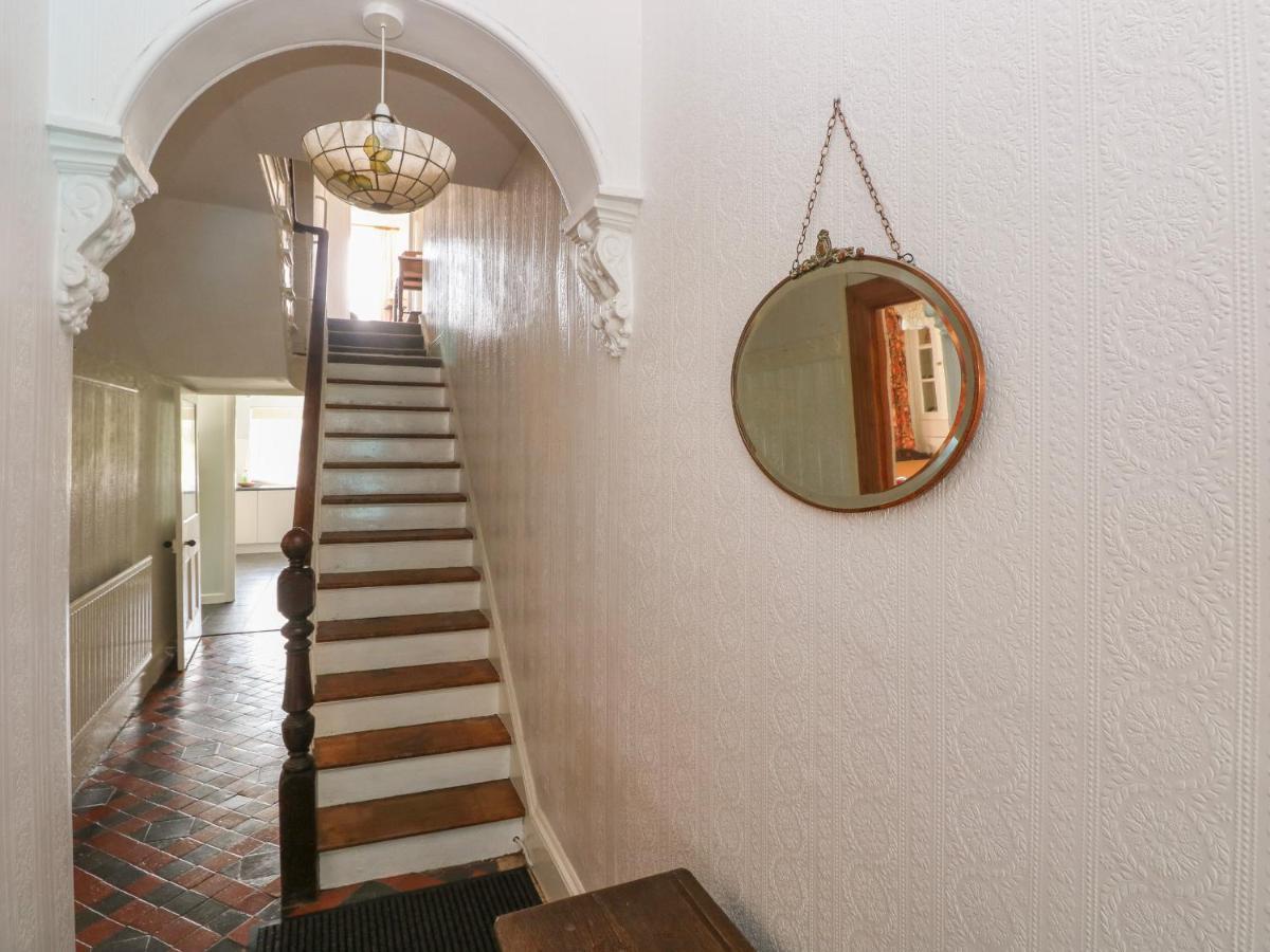 Hawthorn House Villa Pembroke Bagian luar foto