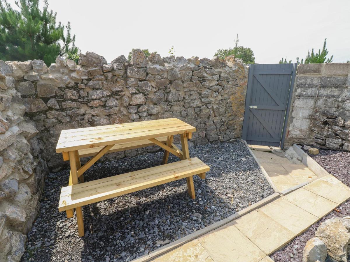 Hawthorn House Villa Pembroke Bagian luar foto