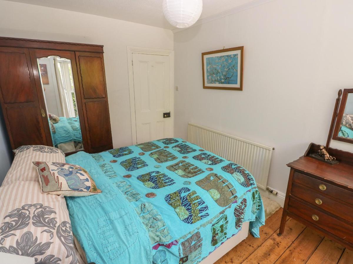 Hawthorn House Villa Pembroke Bagian luar foto